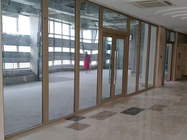 防火隔斷、玻璃防火門