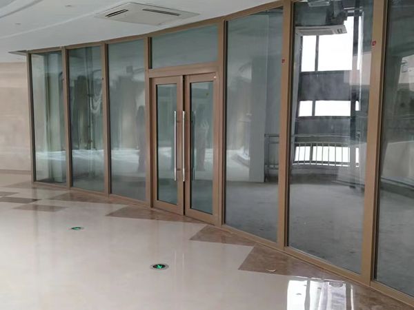 防火隔斷、玻璃防火門